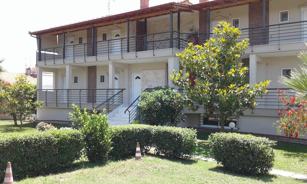 Pansion Argo Nea Moudania Exterior foto